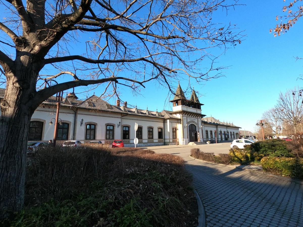 Gosztonyi Villa Siofok Luaran gambar