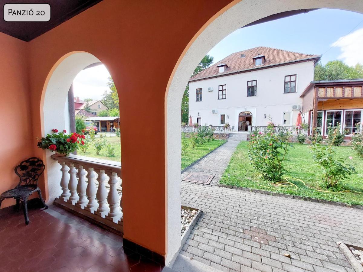 Gosztonyi Villa Siofok Luaran gambar