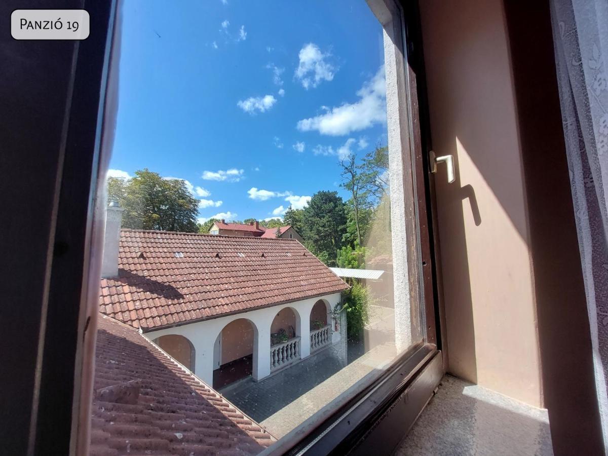 Gosztonyi Villa Siofok Luaran gambar