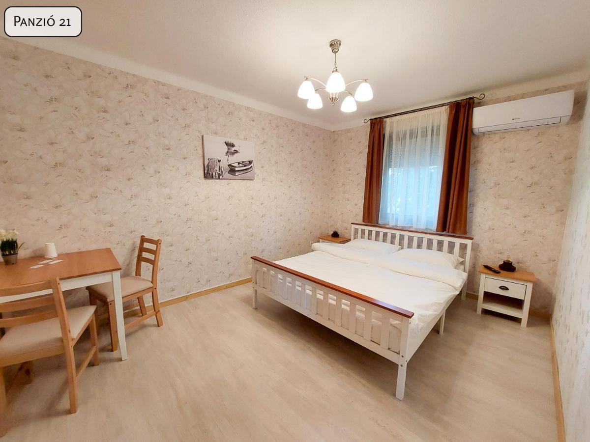 Gosztonyi Villa Siofok Luaran gambar