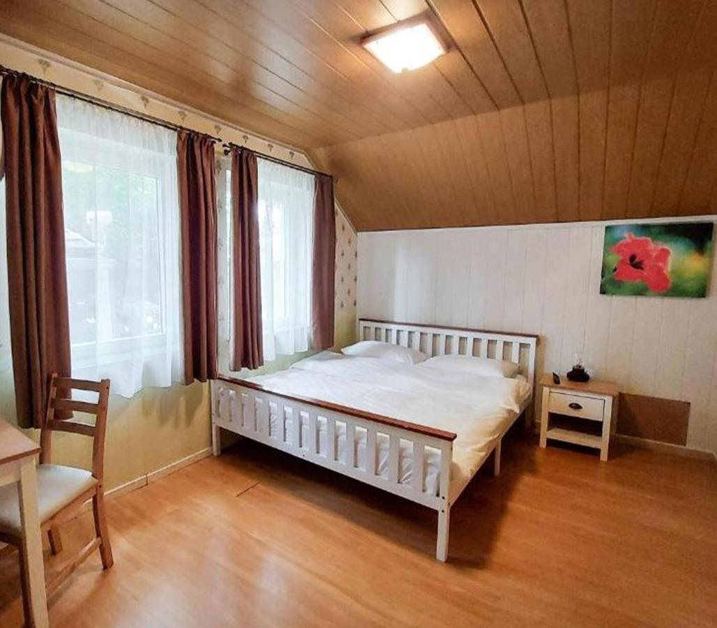 Gosztonyi Villa Siofok Luaran gambar